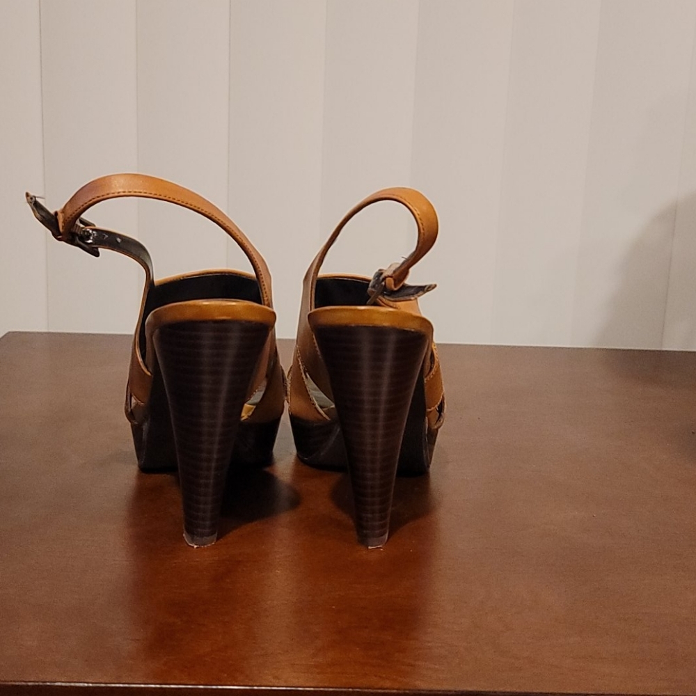 Platform sandal - Picture 5 of 12